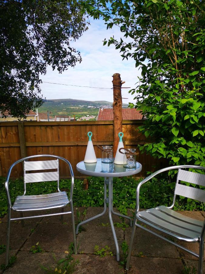 Ty Caer Cottage Merthyr Tydfil Dowlais Extérieur photo